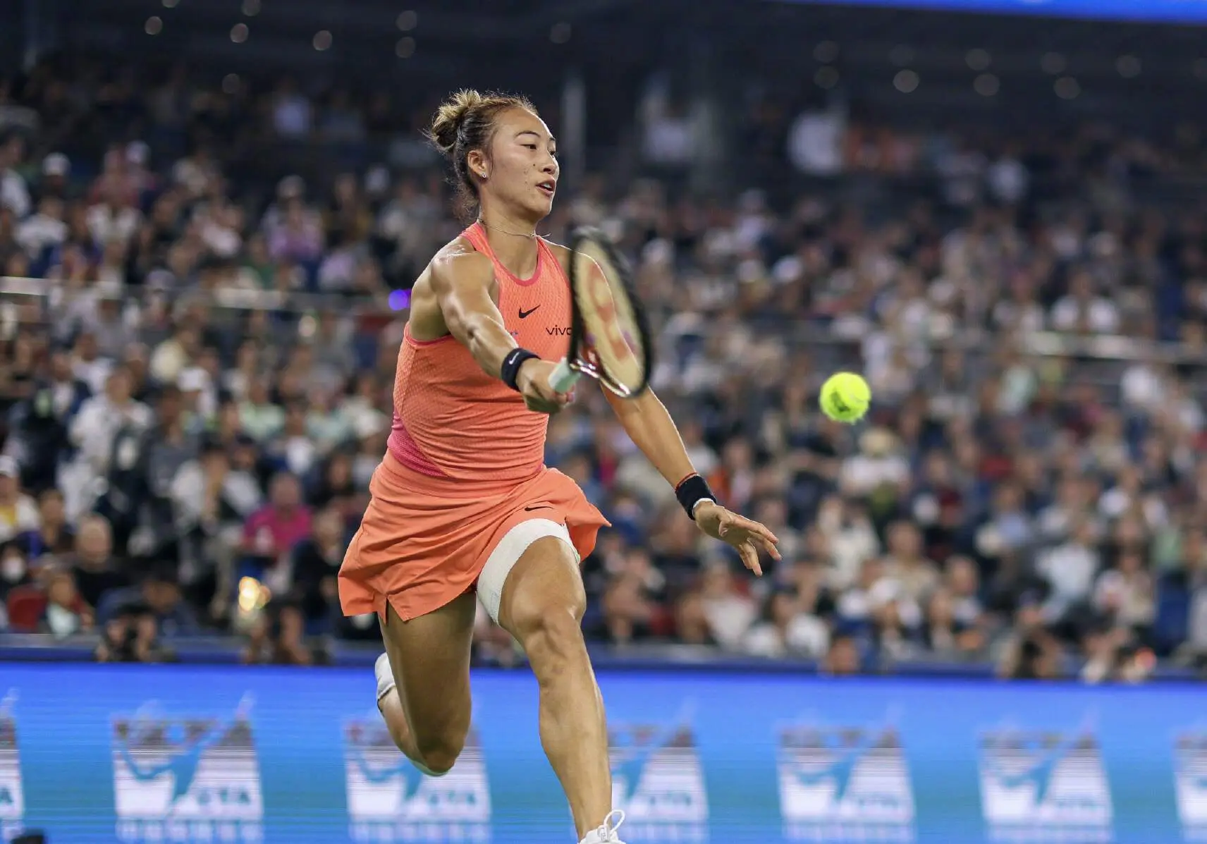 王欣瑜排在, entit