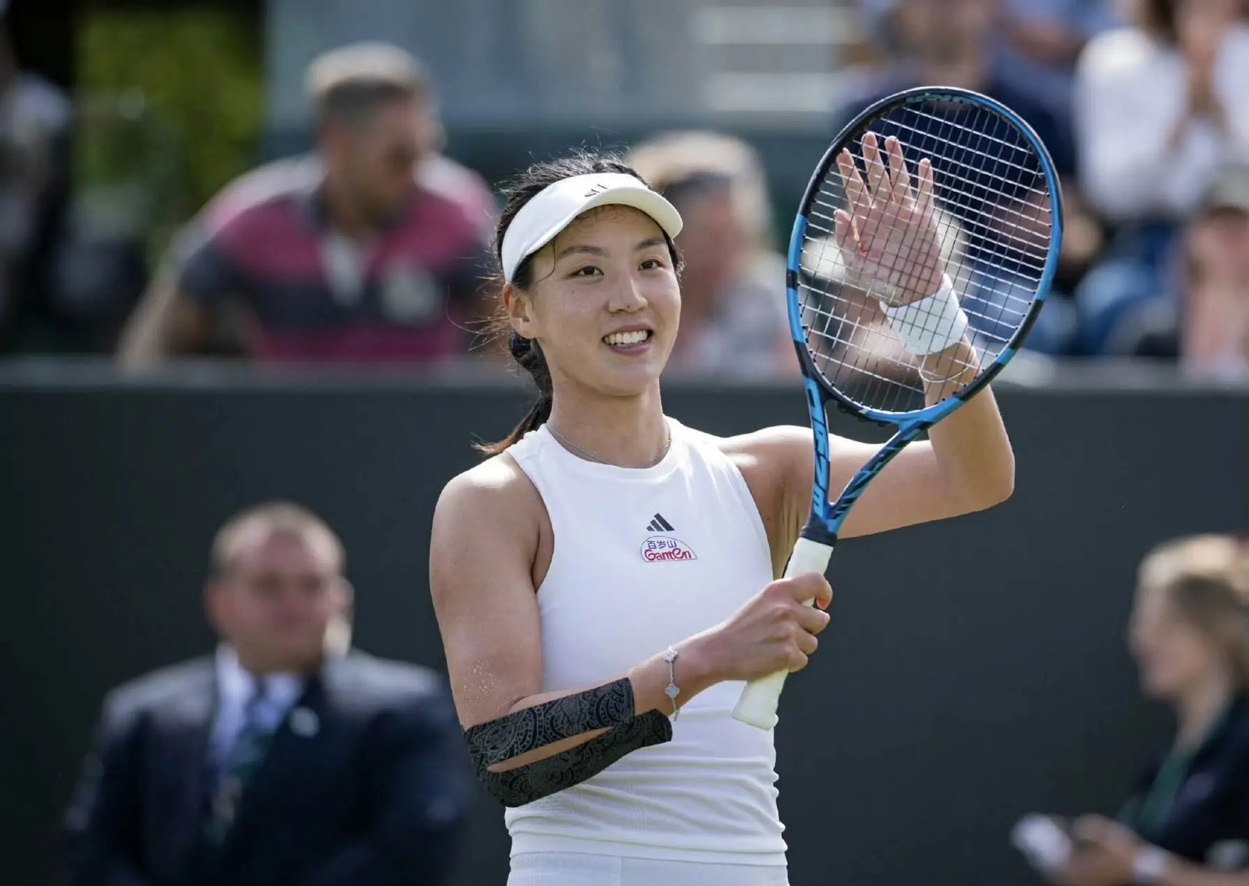 而近期受到, 打决赛的中