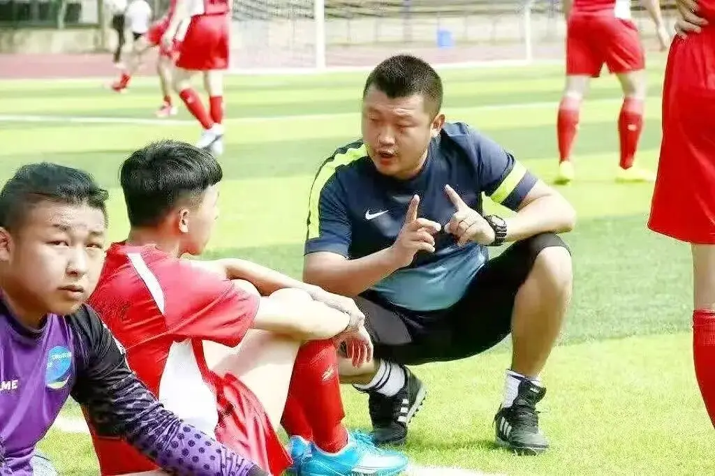 汉超, 春锐气冲锋 汉超, 春锐气冲锋