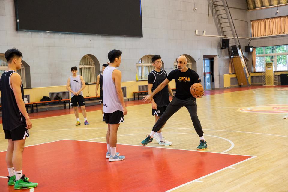 等展开研讨, 青少年选材